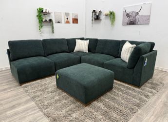 Modular Sectional Couch - Free Delivery