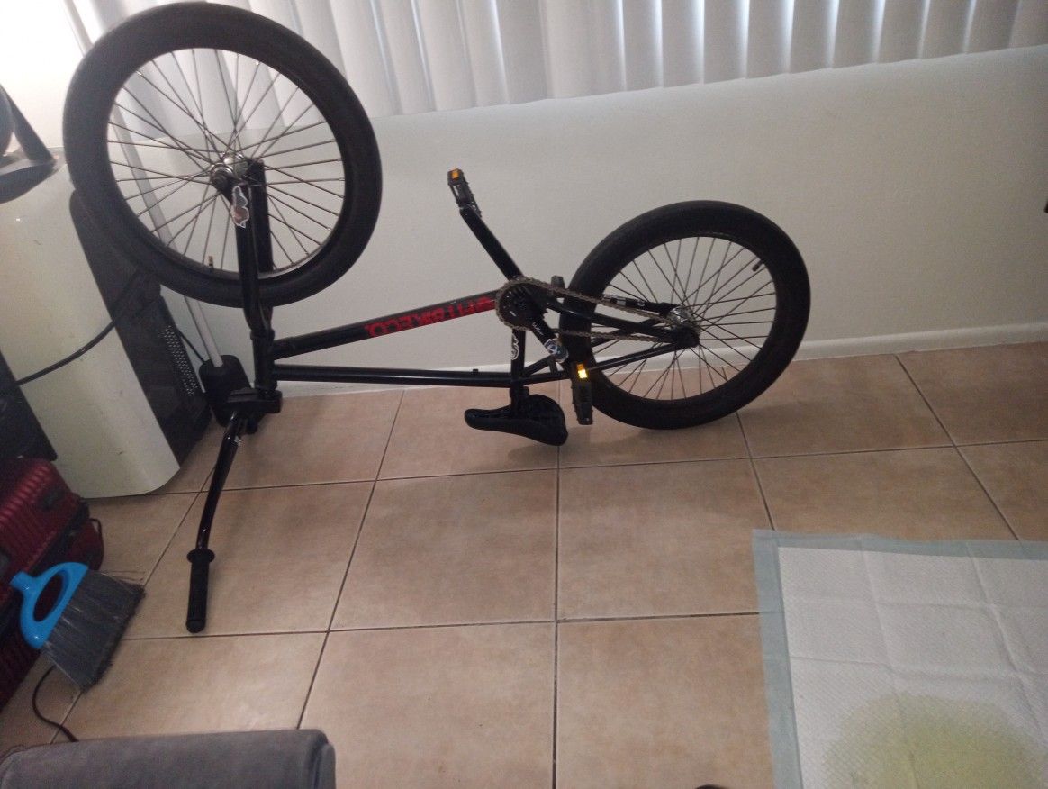It's A Fit Frame With Added Dk Parts