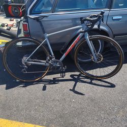 Giant Compact Road Bike