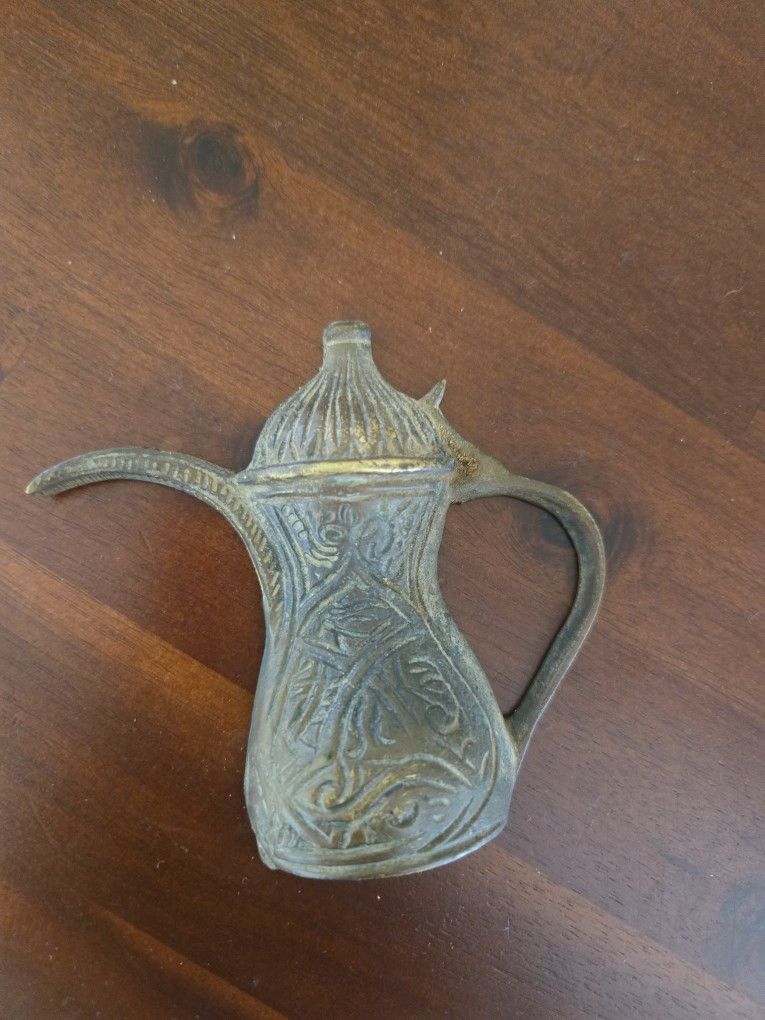 π« Mini Brass Dallah Teapot β Ornate Vintage Look