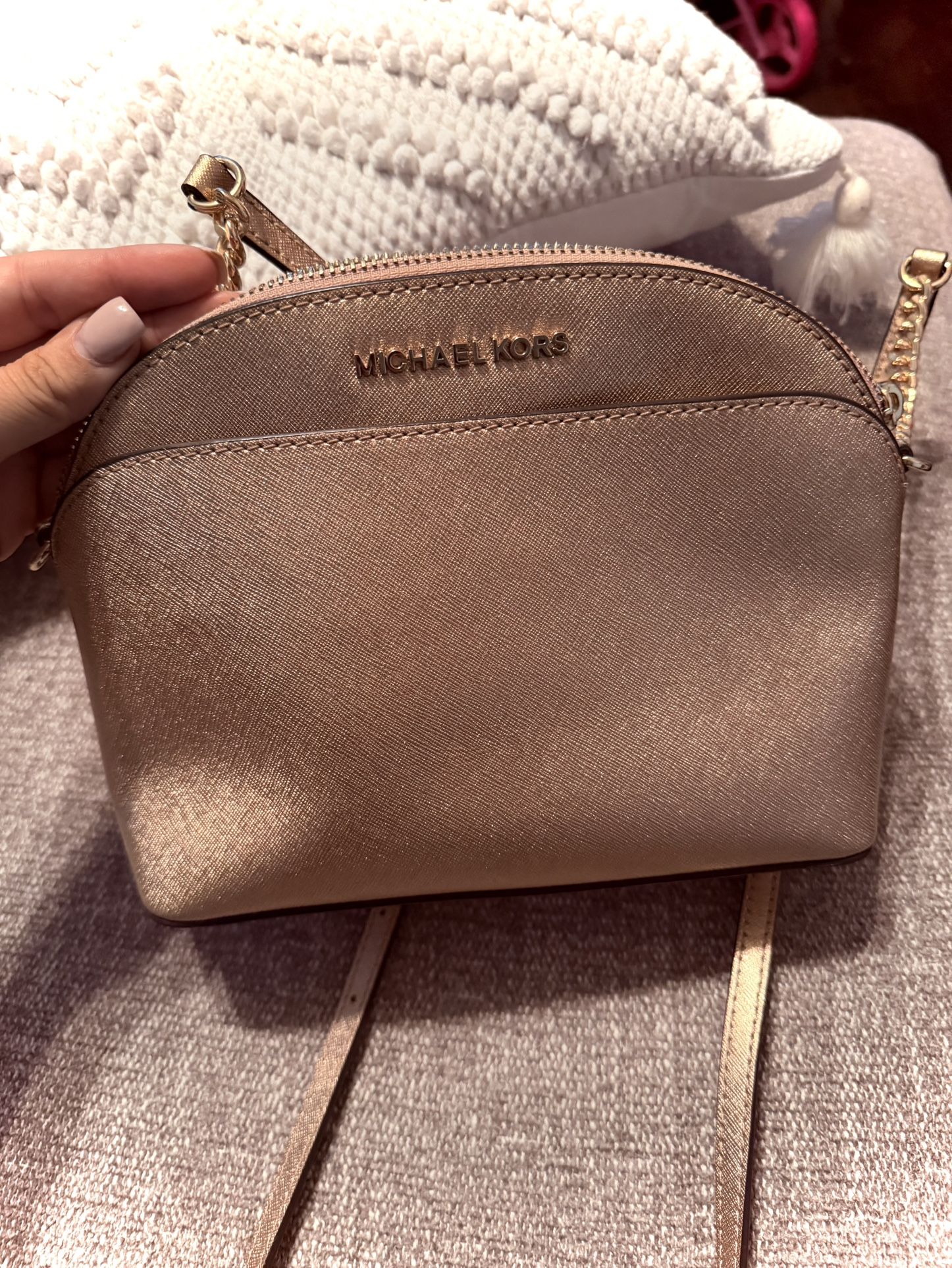 Micheal Kors Rose Gold Cross Body