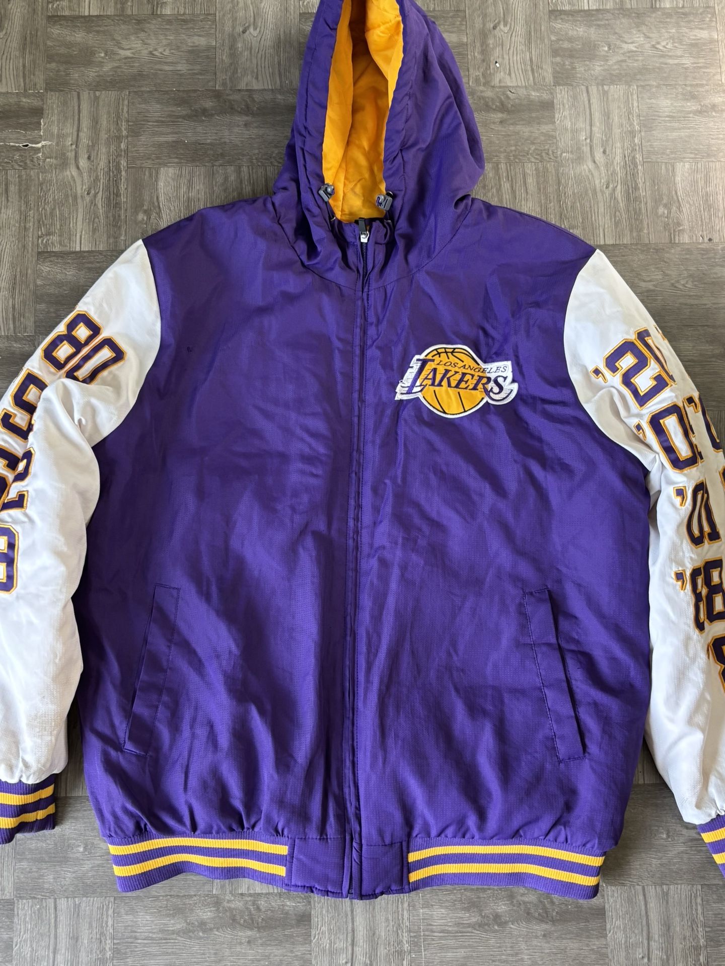 Jacket the Leackers