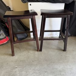 2 Bar Stools