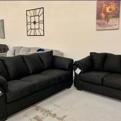 Darcy Black Living Room Set / Sofa and Loveseat 