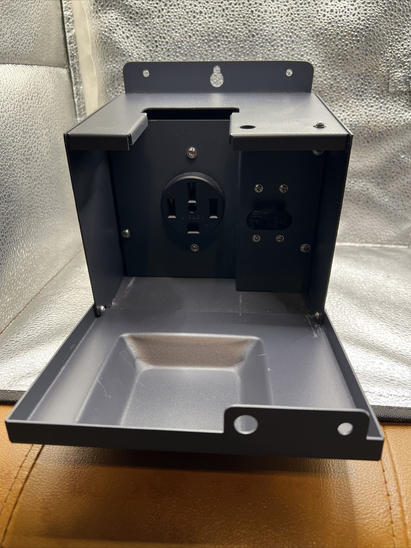 beireap 50 amp rv power outlet box W/ Breaker Waterproof