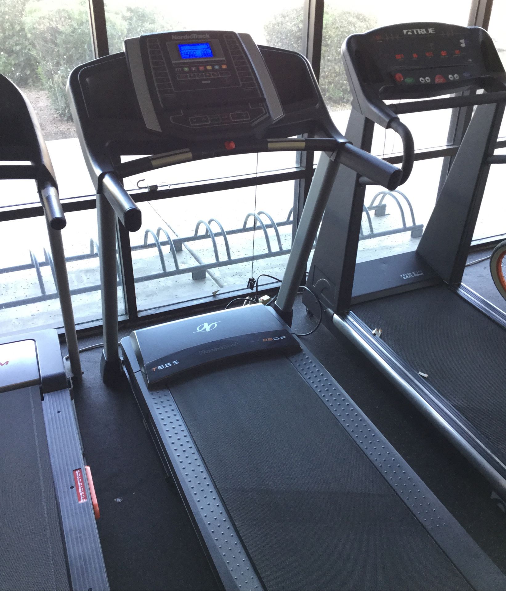 NordicTrack T6.5 S Folding treadmill with only 90 total miles on it