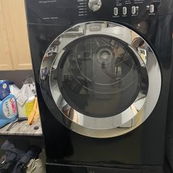 Washer/ Dryer 