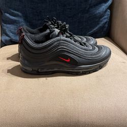 Women’s 6.5 Nike Shoes