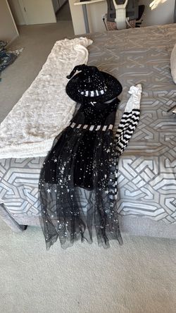 Witch costume