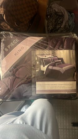 8 piece kind comforter set