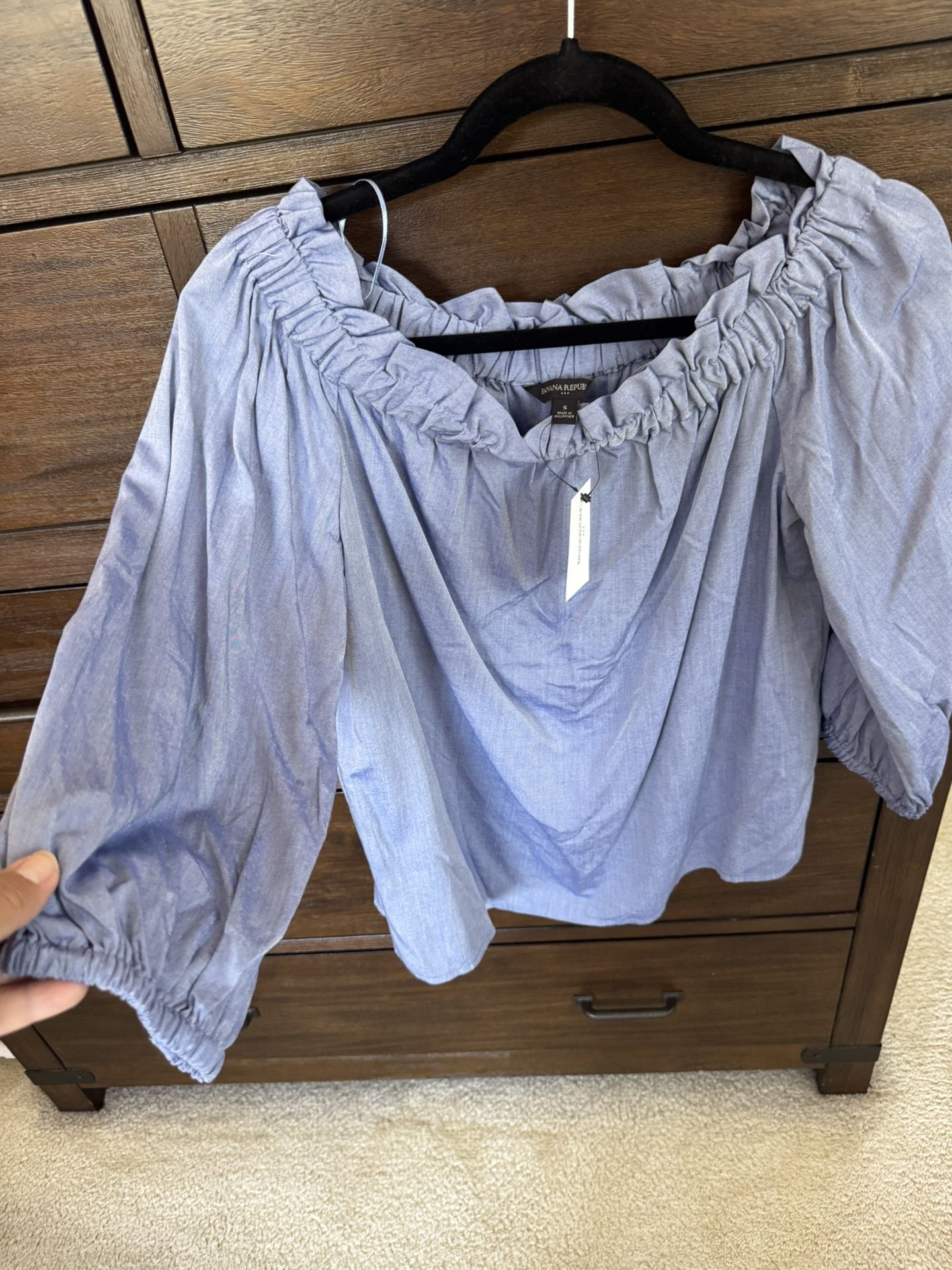 Banana Republic Woman Top Size Small