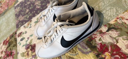 Nike Women’s Size 7 Sneakers