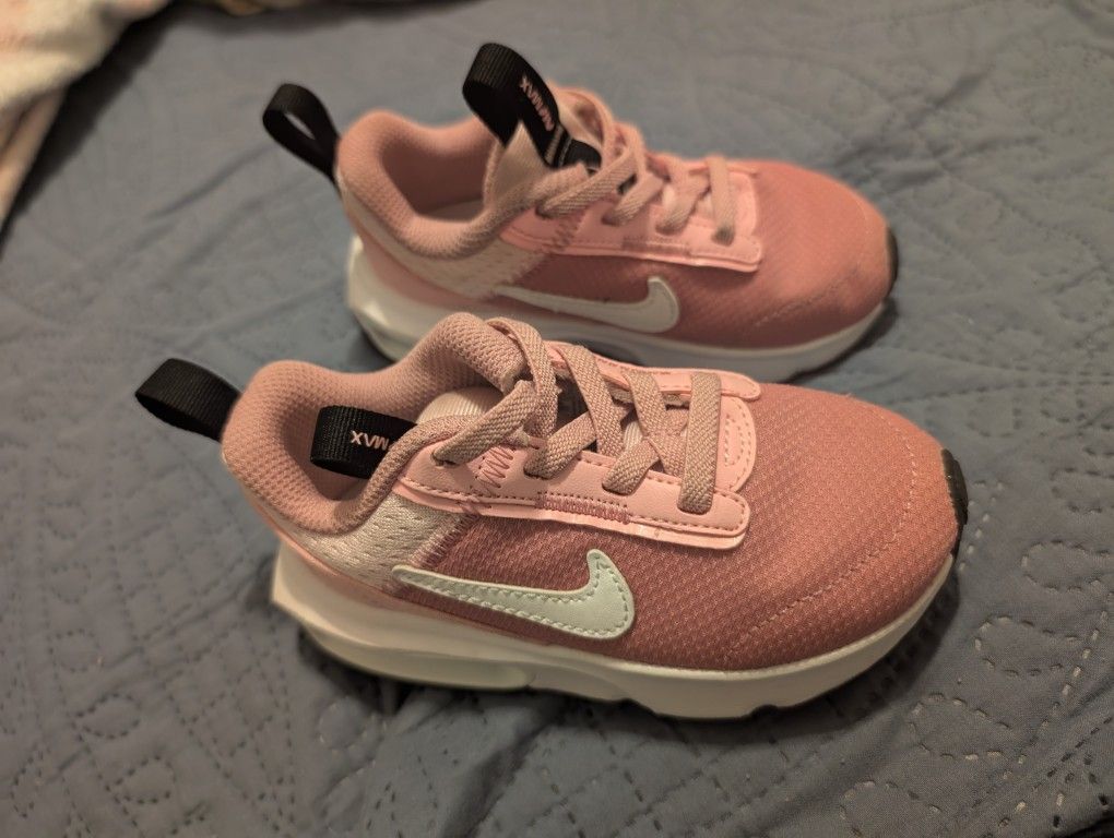 Nike Air Max INTRLK Lite