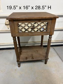 End table with drawer
