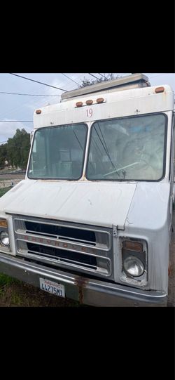 1987 food Truck