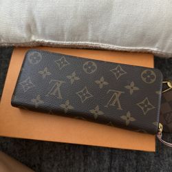 Monogram Clemence Wallet LV