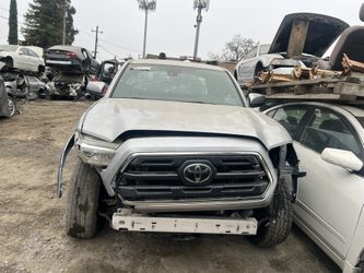 2019 Toyota Tundra 3.5L. (Only Parts——-Solo Partes)