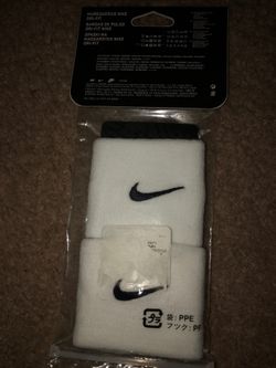 Nike wristbands