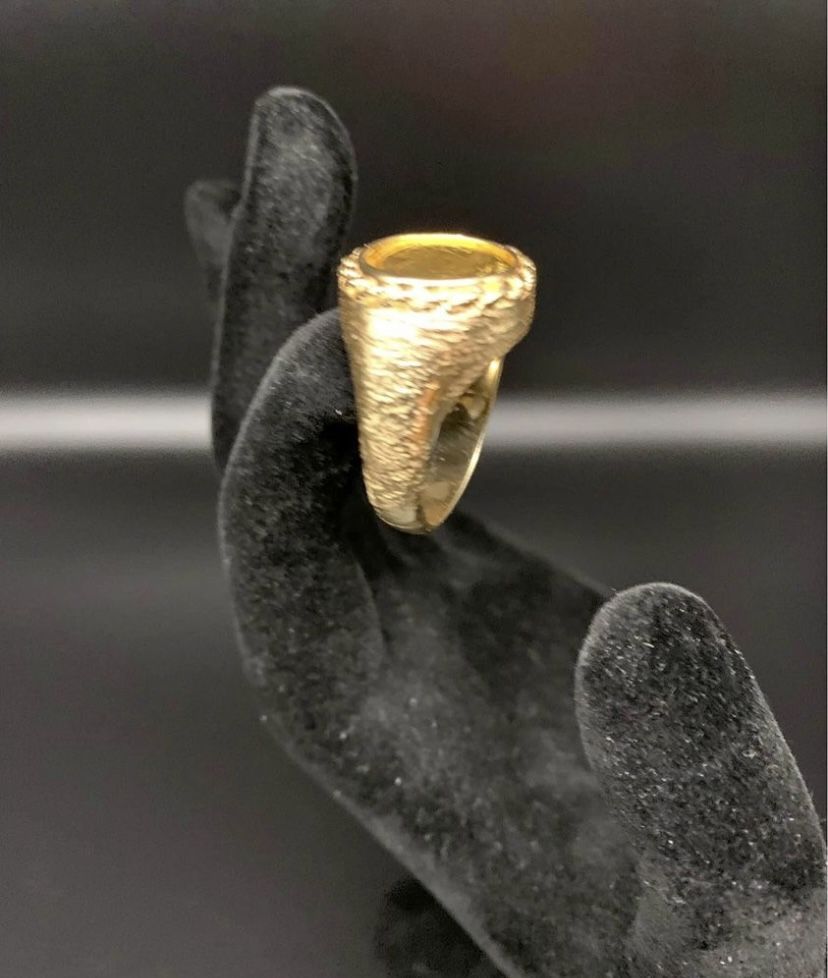 14kt gold ring