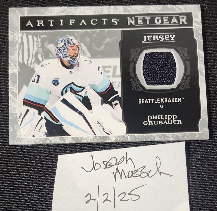 FS/NFT 2022-23 UPPER DECK HOCKEY ARTIFACTS SEATTLE KRAKEN PHILIPP GRUBAUER NET GEAR JERSEY PATCH #06