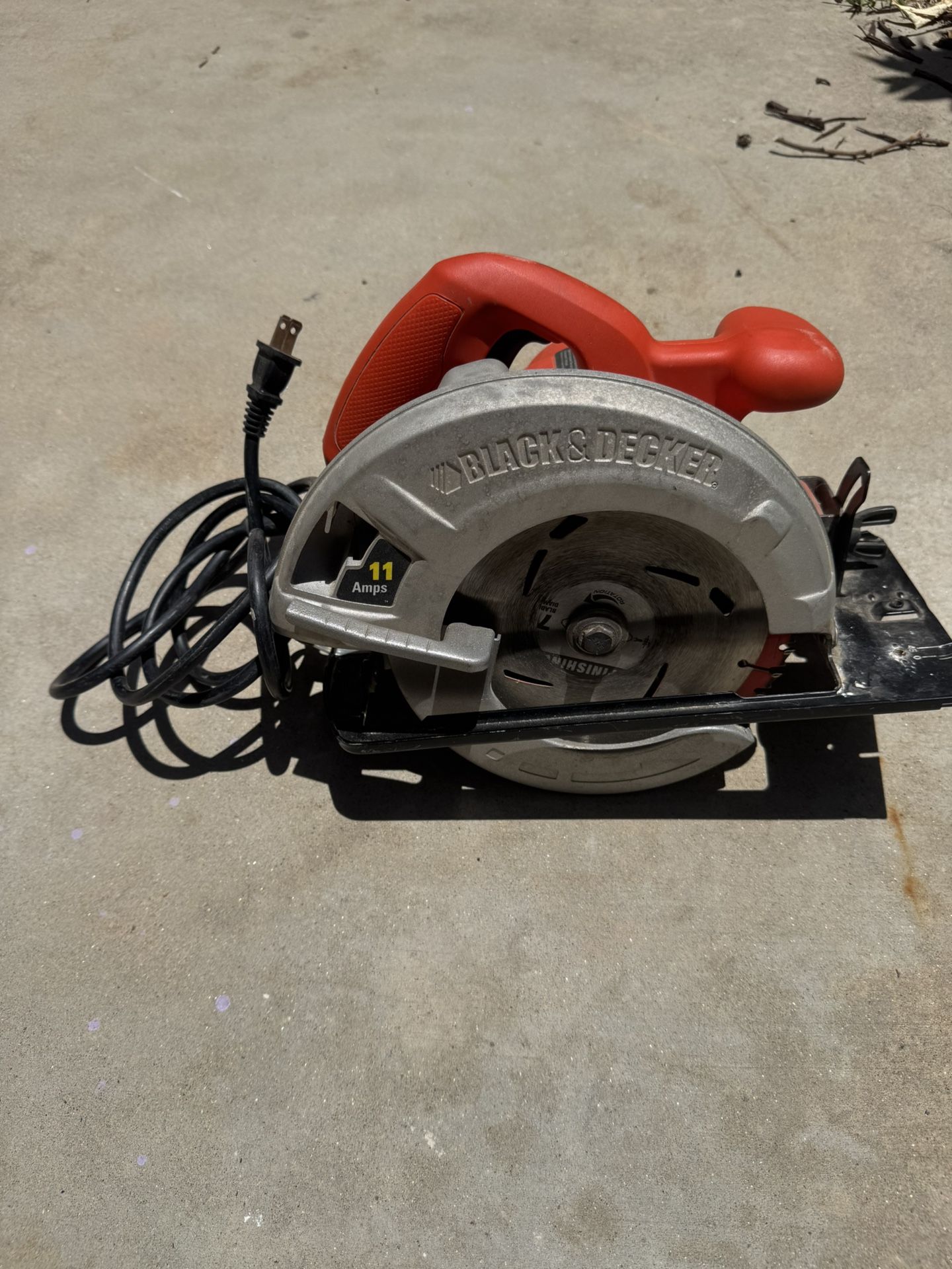 black and decker cs1000 circular saw