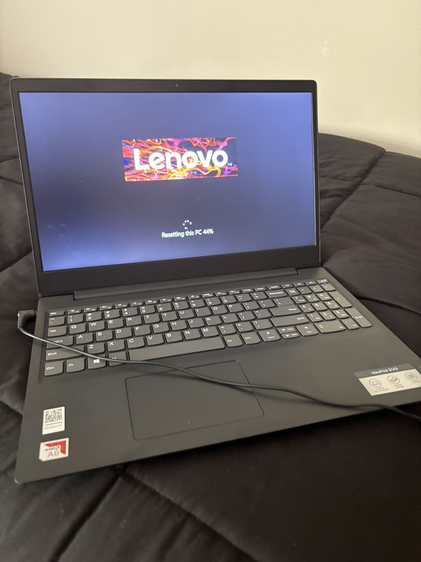 Lenovo IdeaPad 15” Laptop – Windows 10 – Clean & Reset