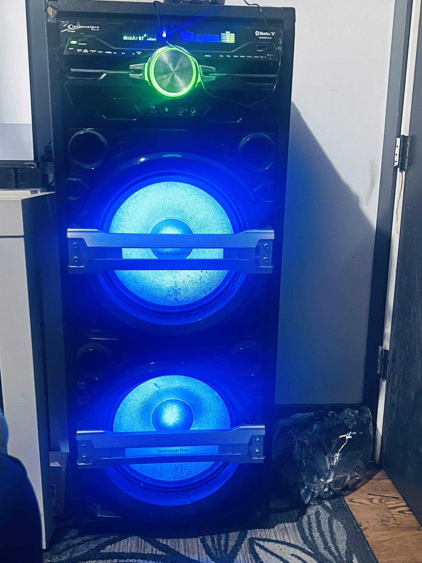 Super Heavy Bass Powerful Giant Speaker With 2 Heavy Subwoofer 