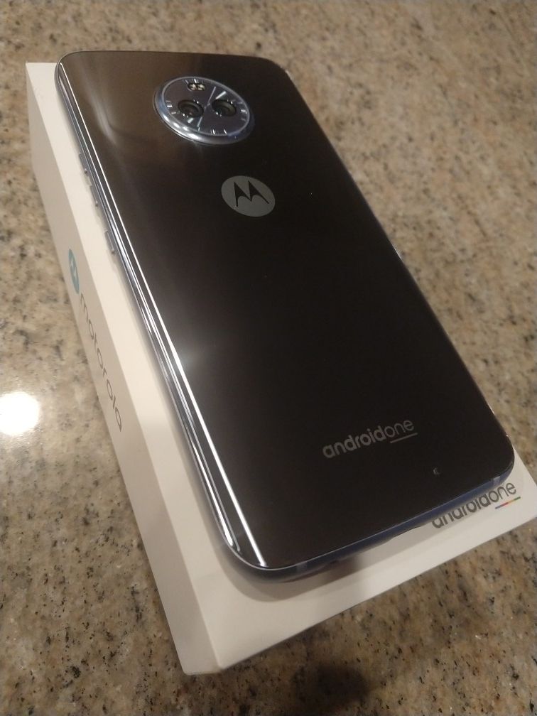 Motorola moto x4