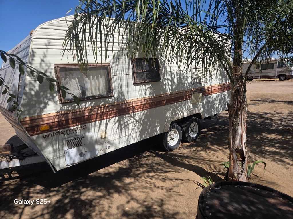 Travel Trailer Good For Storage Or To Live Inn To Put In Your Yard For A Family Member NEEDS Little TLC Roof In Restroom Bill Of Sale How I Bought It