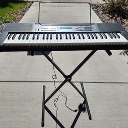 electronic keyboard - Casio
CTK-2080
stand included
box size: 41x16x7H"
works good
$60