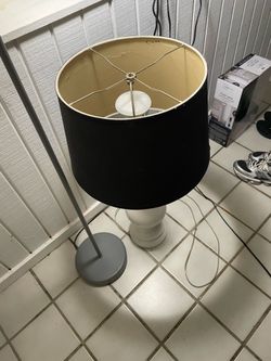 Vintage-Style Ceramic Table Lamp