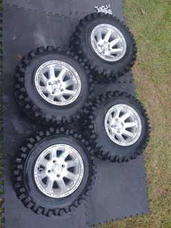 Golf Cart Wheels & 25-inch Grizzly Tires – Set of 4