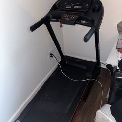 Treadmill 