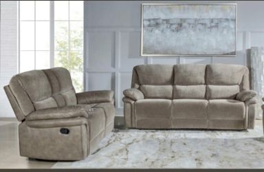 Brand New! 2pc motion living room set
Take it home with $39down
Hablamos Español Y Financiamos🙋