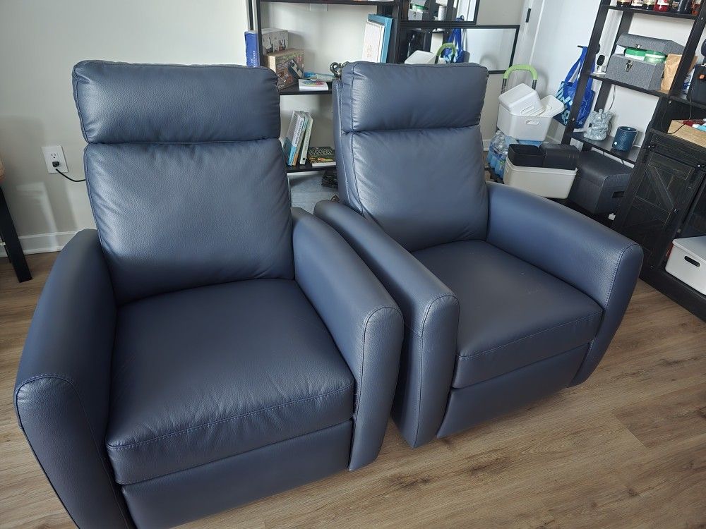 Kula Kia Swivel Glider/Recliner