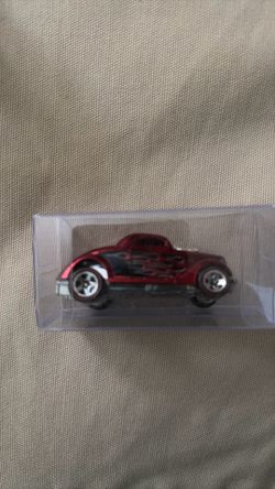 Hot Wheels Collector Lot (9 Cars) - Vintage Reissues & Muscle Cars with Cases