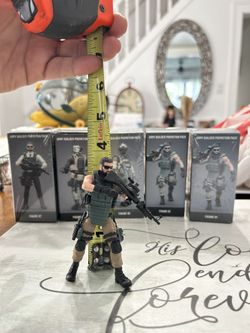 New 5 Action Figures 3/4”