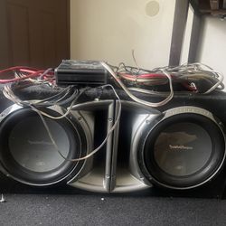 Rockford Fosgate (2) “12 Subwoofers W/box
