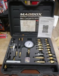Maddox Deluxe Fuel Injection Service Kit MD39-1 Automotive Tools MD39-1 USED. TESTED. IN A GOOD WORKING ORDER. F(contact info removed)7.