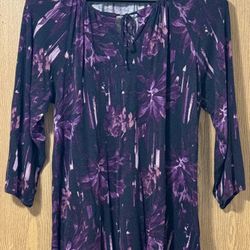 LuLaRoe Purple Floral Top Size L