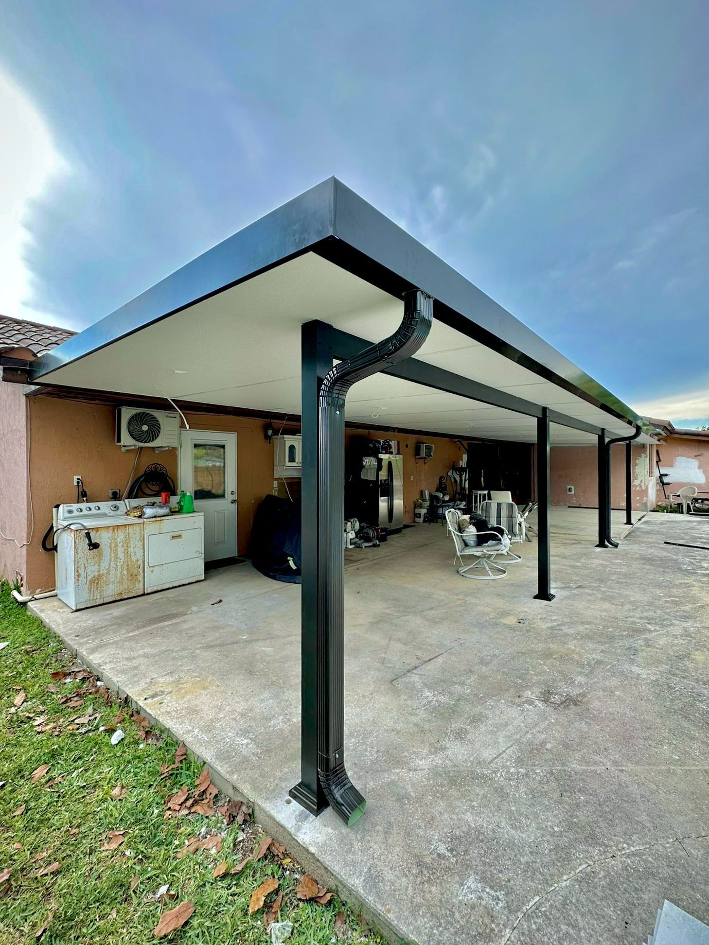 Custom Pergolas, Patio Covers, Decks, Screen Enclosures