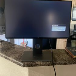 Dell Ultrasharp Monitor 