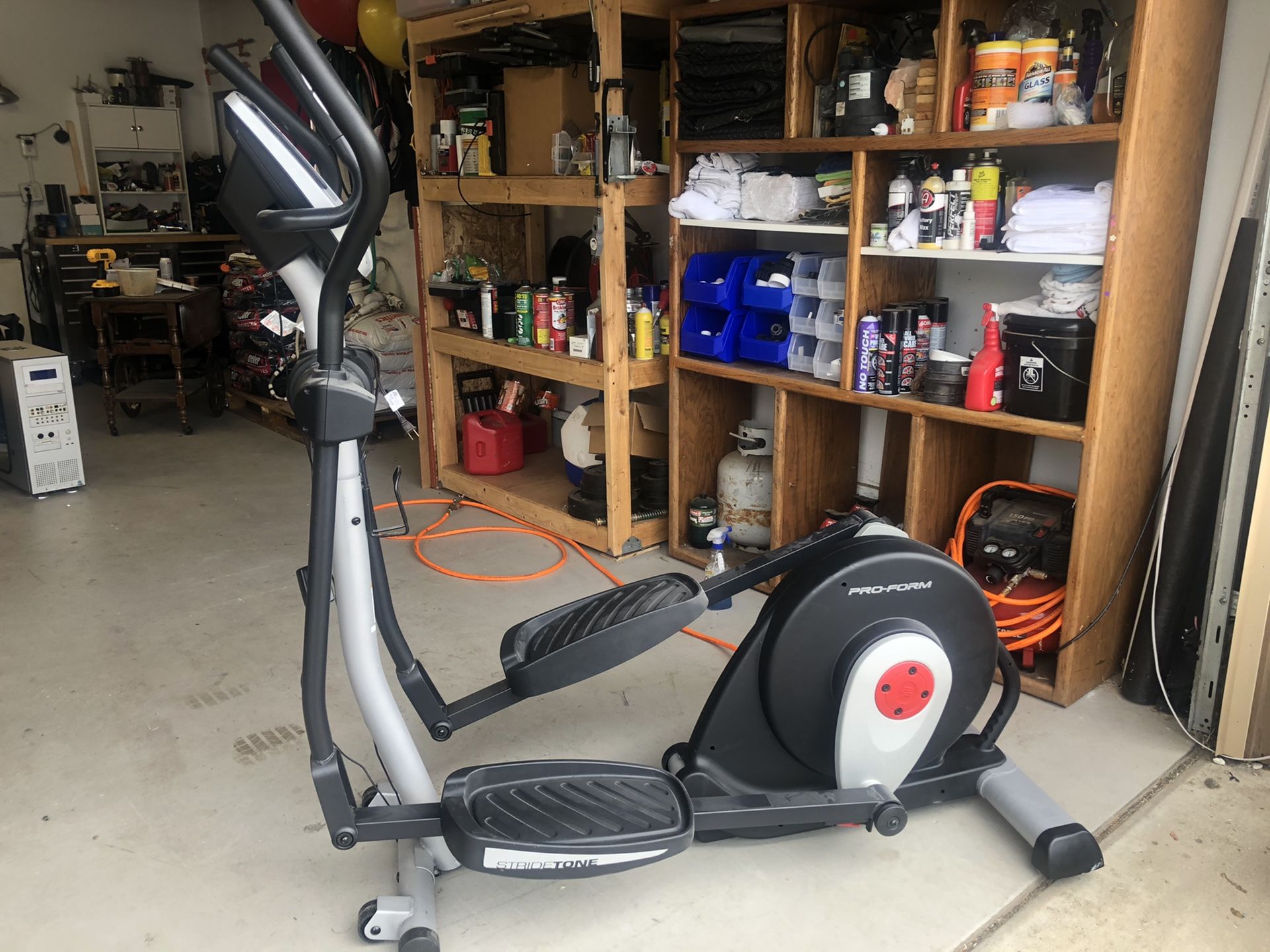 Proform 650 LE Elliptical Machine for Sale in Sacramento, CA OfferUp