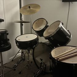 Drum Kit 