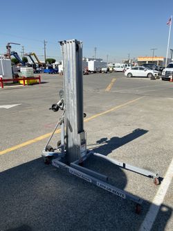 Material Lift