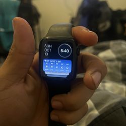 Apple Watch SE Second gen 