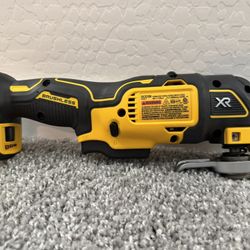 Dewalt XR 20-Volt Max Multitool (Tool Only)