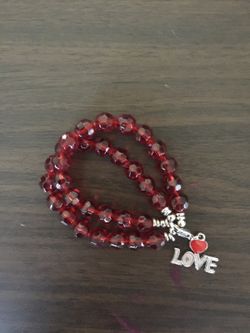 Little girls valentines bracelet