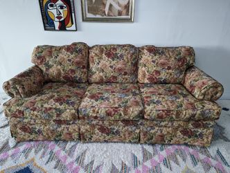 Broyhill Floral Sofa