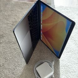 MacBook Pro 13’ 2017 A1708